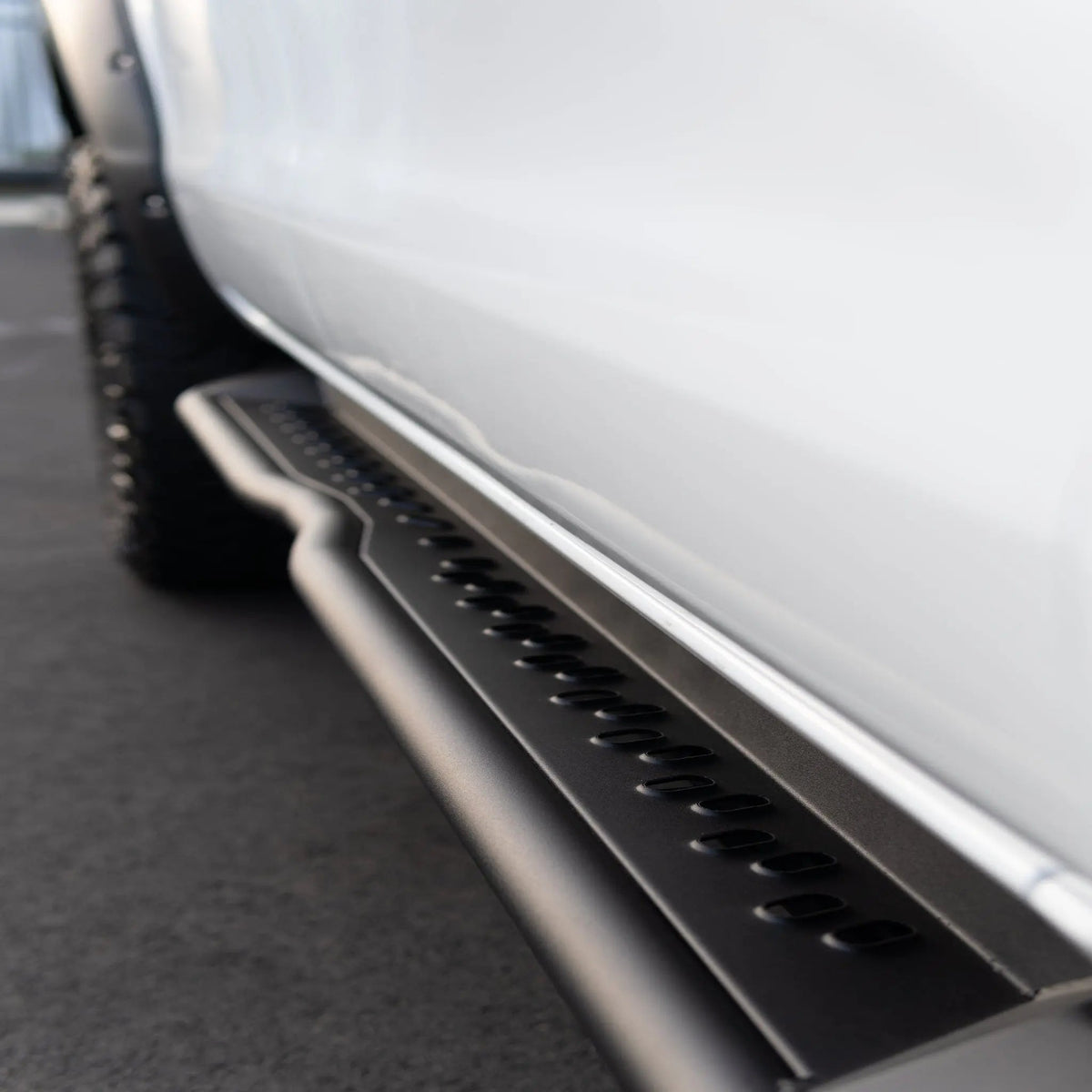 RUNNING BOARDS