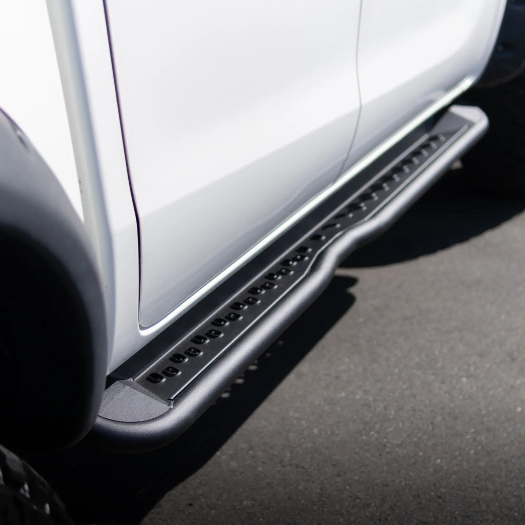 Mazda BT-50 Heavy Duty running boards Tough Trucks